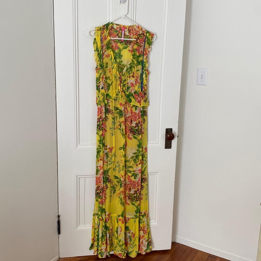Gorgeous floral maxi dress